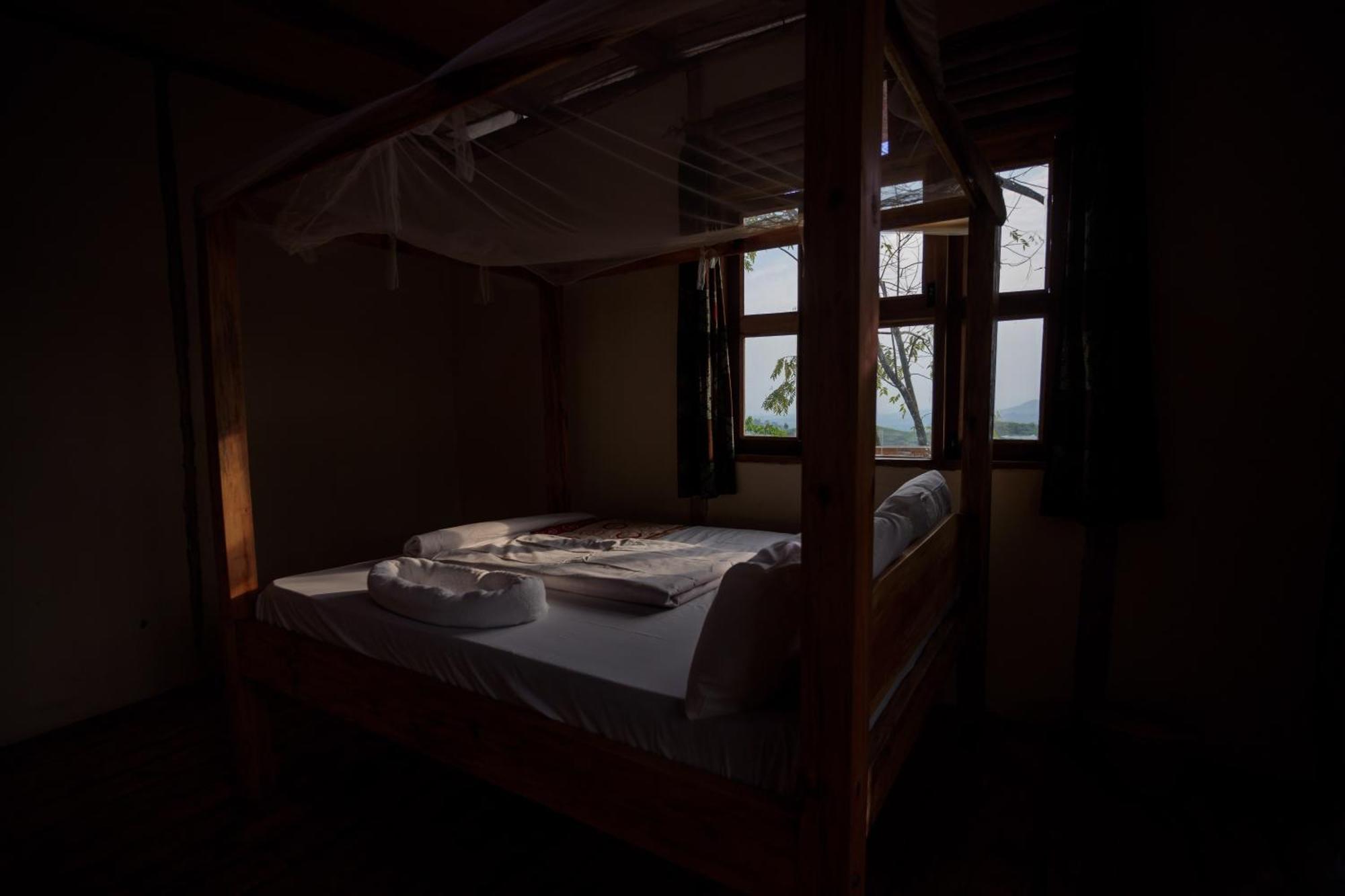 Lake Mwamba Lodge Kasenda Buitenkant foto